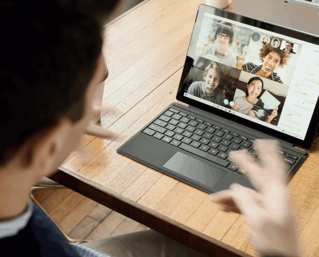 Virtual conferences: 5 amazing ways to spice things up